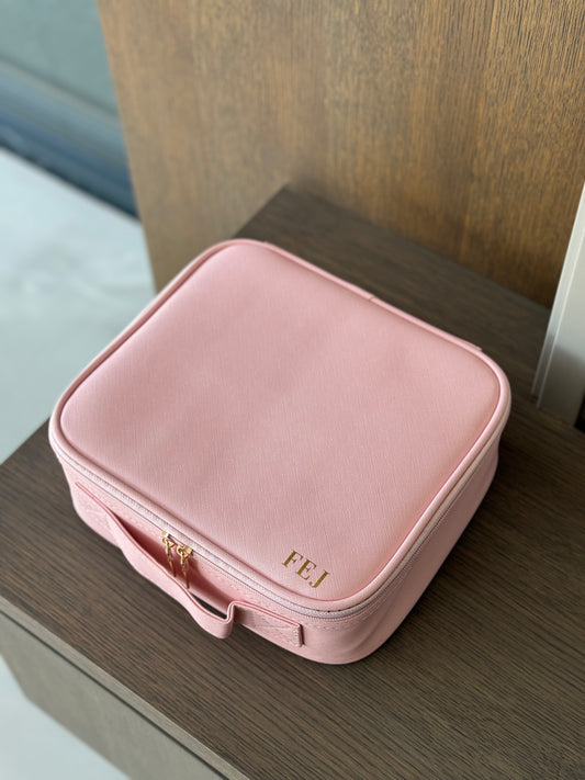 Makeup Bag: Pink