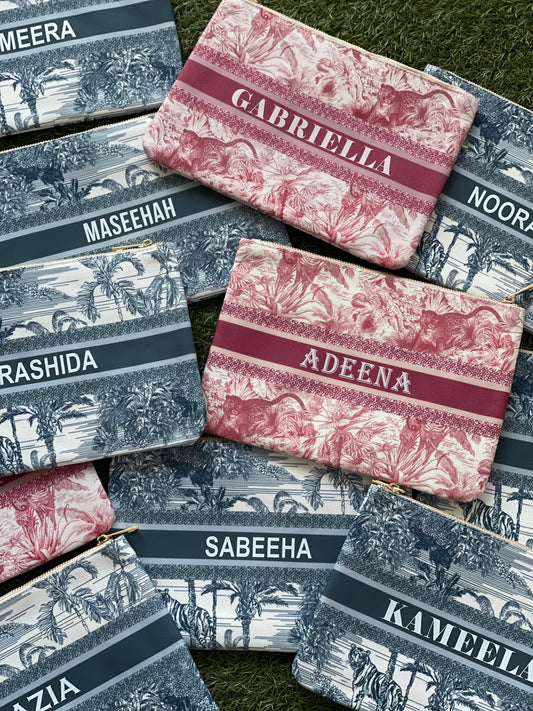 Toile de Jouy: Cosmetic Case